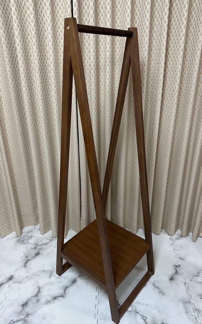 【送料込】無印良品　木製コートハンガー