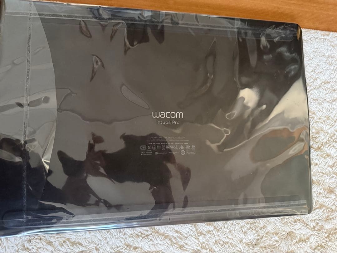 Wacom Intuos Pro LサイズPTH-860