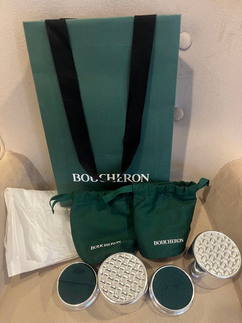 ブシュロン BOUCHERON 空箱 ピアス＆リングケース 袋セット