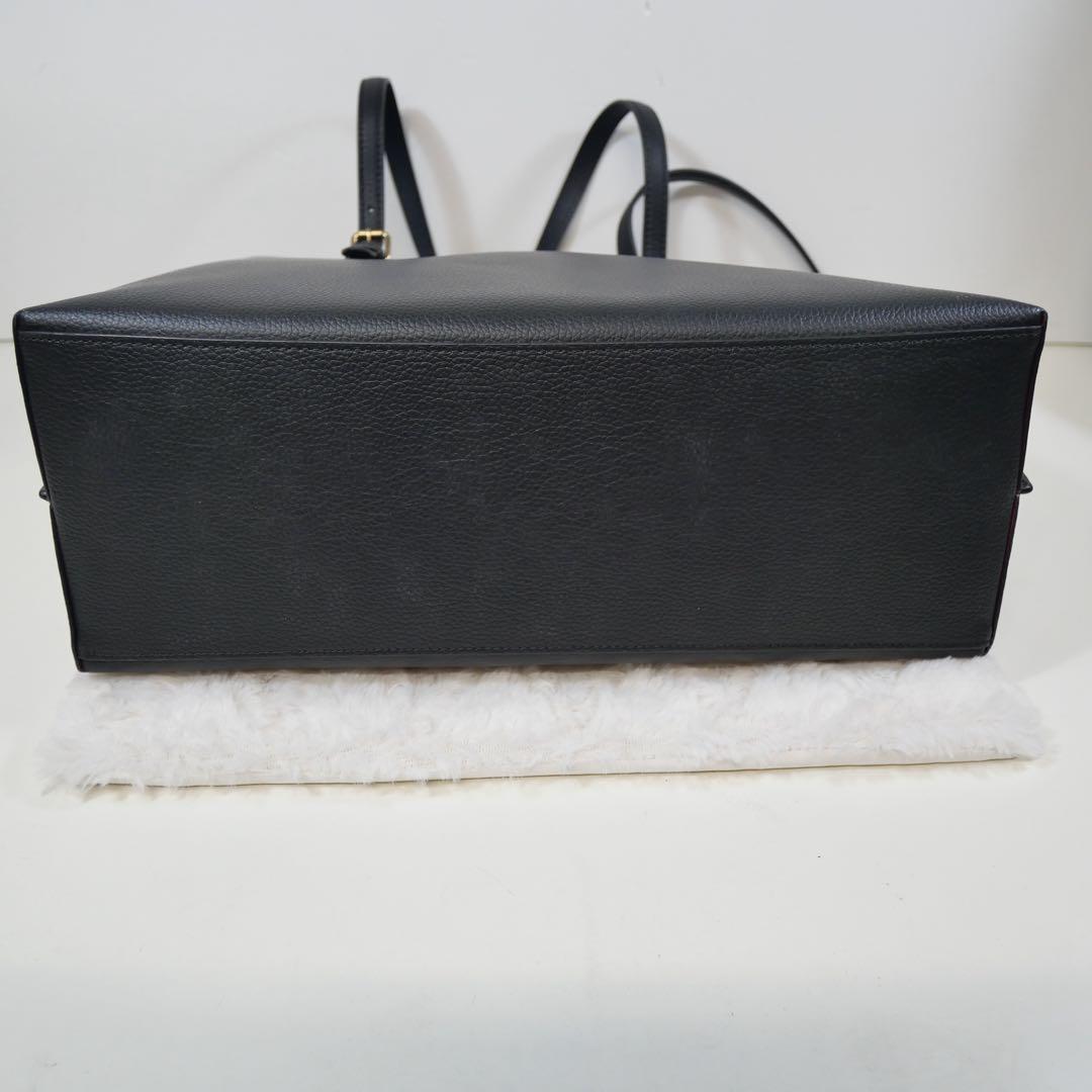 未使用　COACH ブラック レザートートバッグ