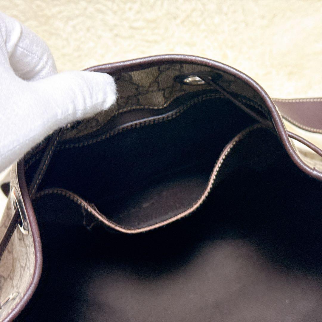 2301 希少美品✨GUCCI 大容量 リュック GG PVC 巾着型 ブラウン