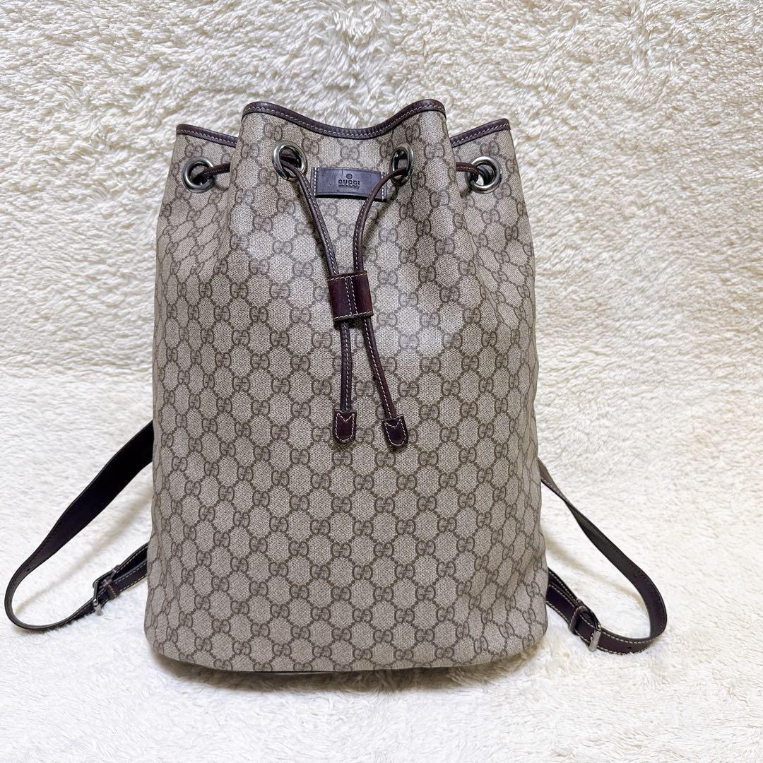 2301 希少美品✨GUCCI 大容量 リュック GG PVC 巾着型 ブラウン