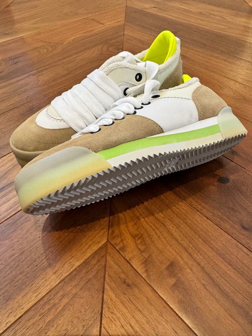 mode【新品】オニツカタイガー スニーカー 1183A639 22.5