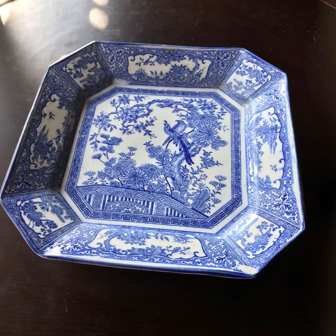美品　陶器　年代物　盛り皿　角皿　八角絵皿　丁寧に描かれた雷鳥や菊の絵柄が素敵な