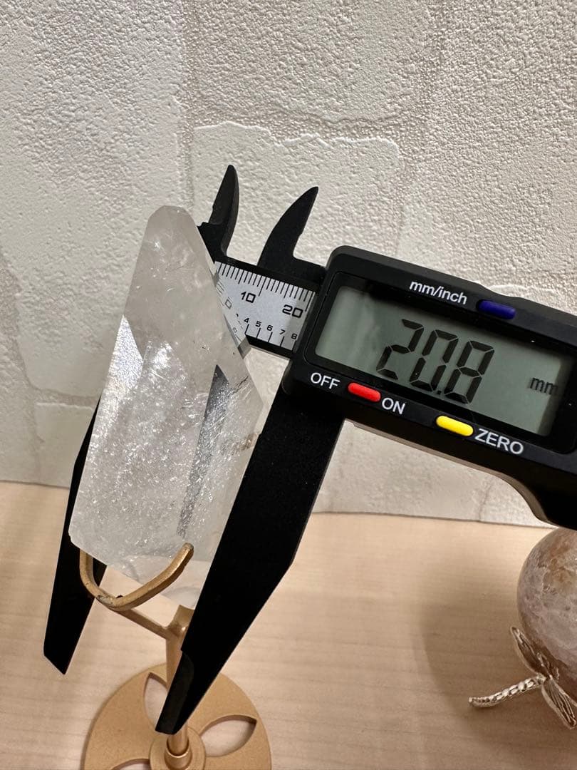 高品質　透明　虹入　クリアクォーツ　ダイアモンド　スタンド付