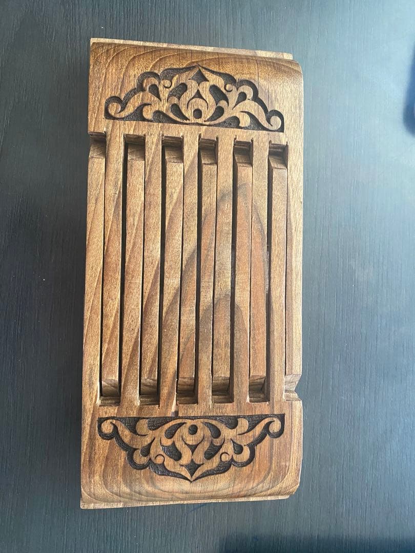 Lavh ライフ　本の置物