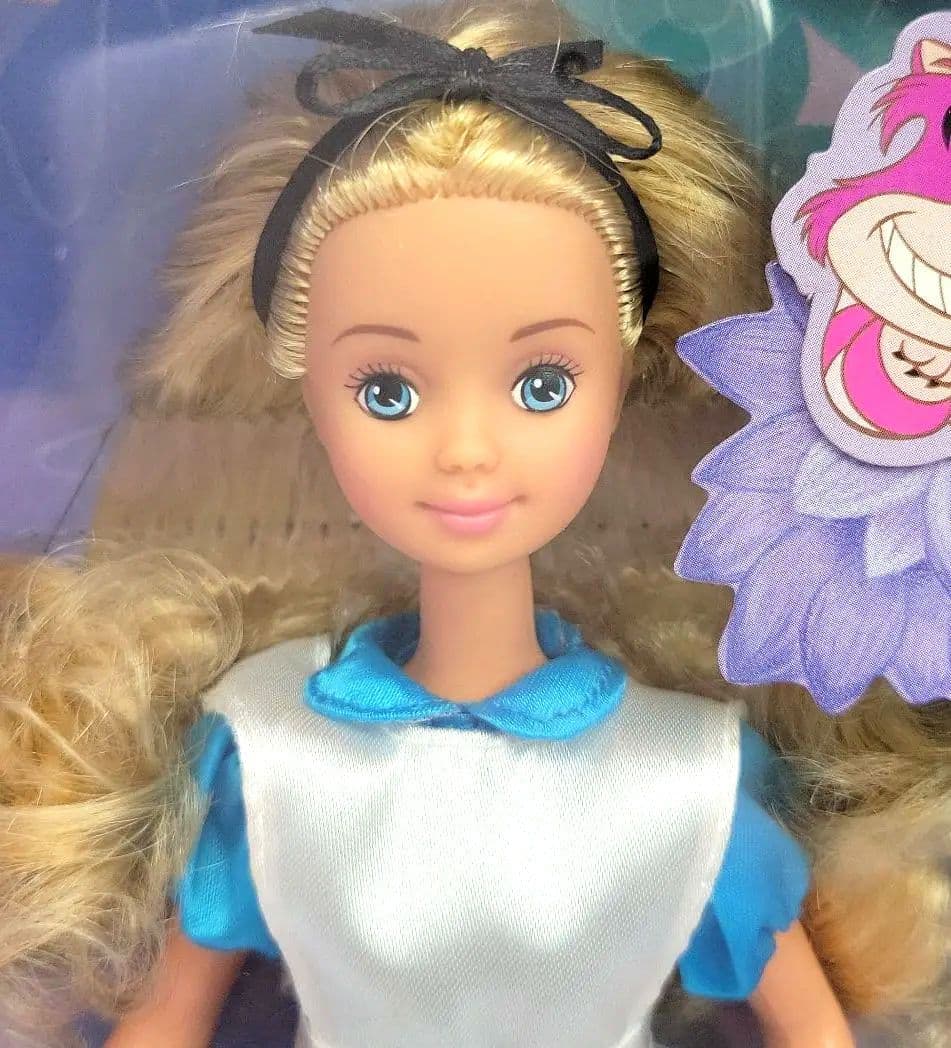 ■マテル社　ディズニークラシック　不思議の国のアリス　バービー　人形