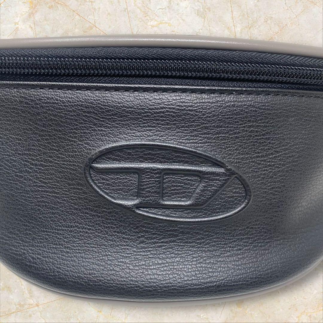 DIESEL ボディバッグ Dロゴエンボス ディーゼル ショルダー ブラック