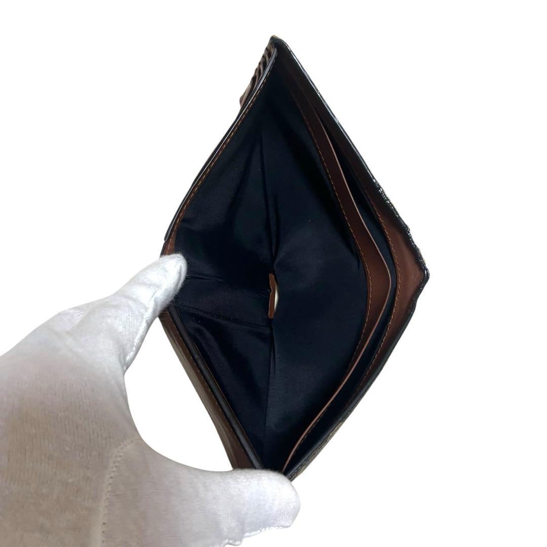 バーバリー　折り財布　フラップ　TB柄　PVC　ブラウン　トーマスバーバリー