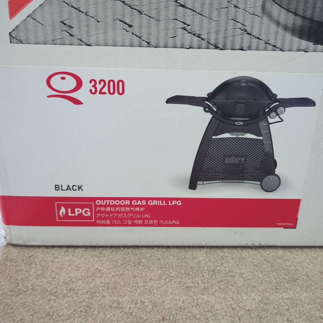 Weber Q3200 アウトドアガスグリル ブラック