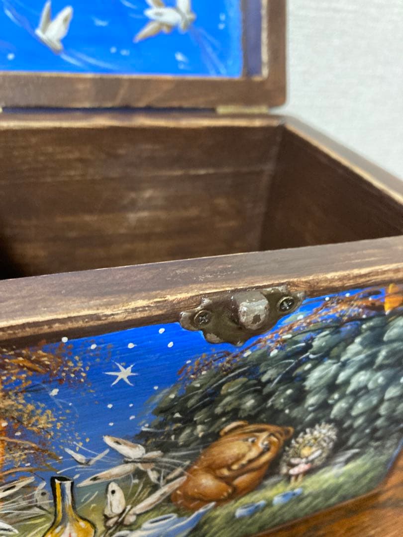 ロシア雑貨☆『霧の中のハリネズミ』木製収納box 小物入れ マトリョーシカ