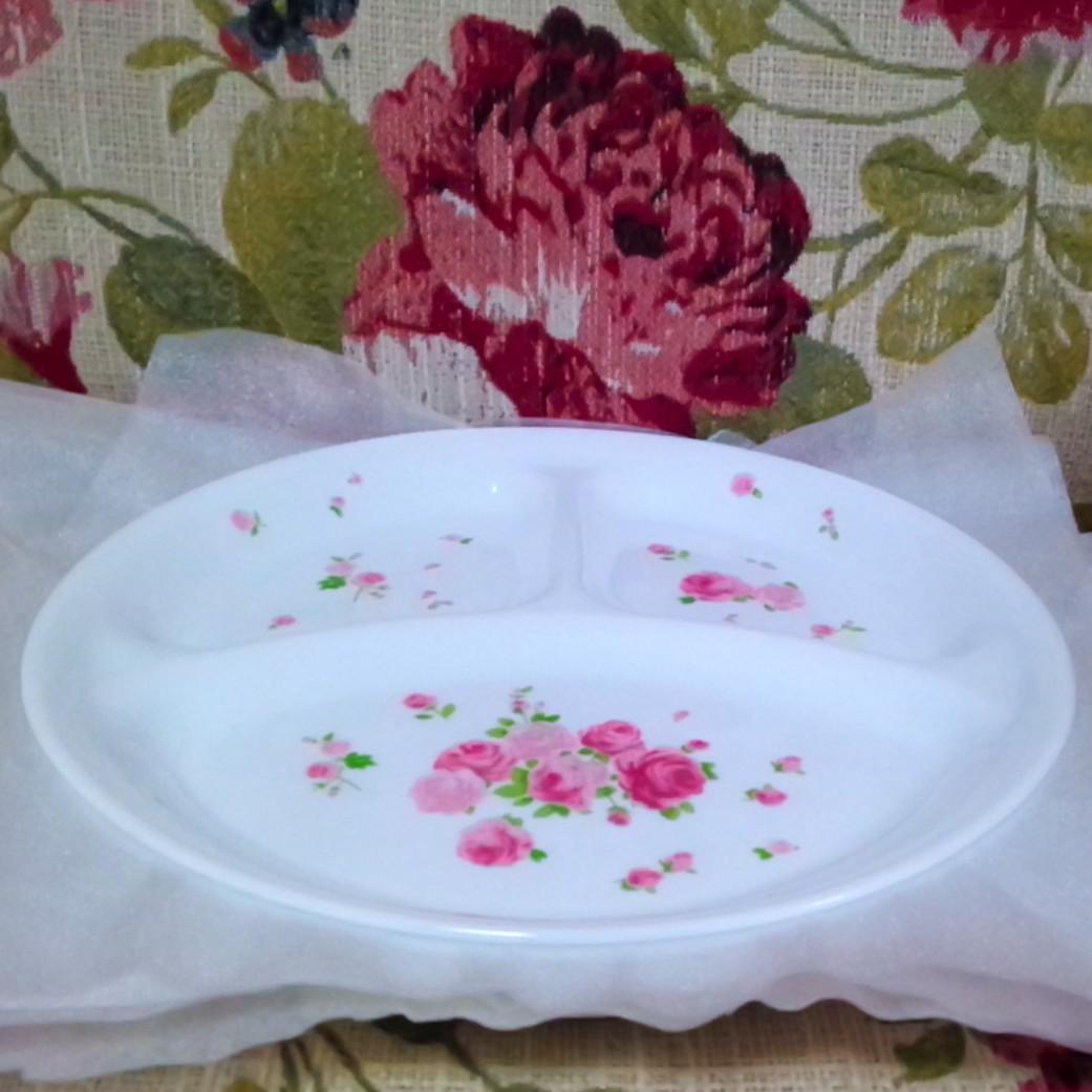 新品 コレール ローズ 薔薇 ランチ皿4枚