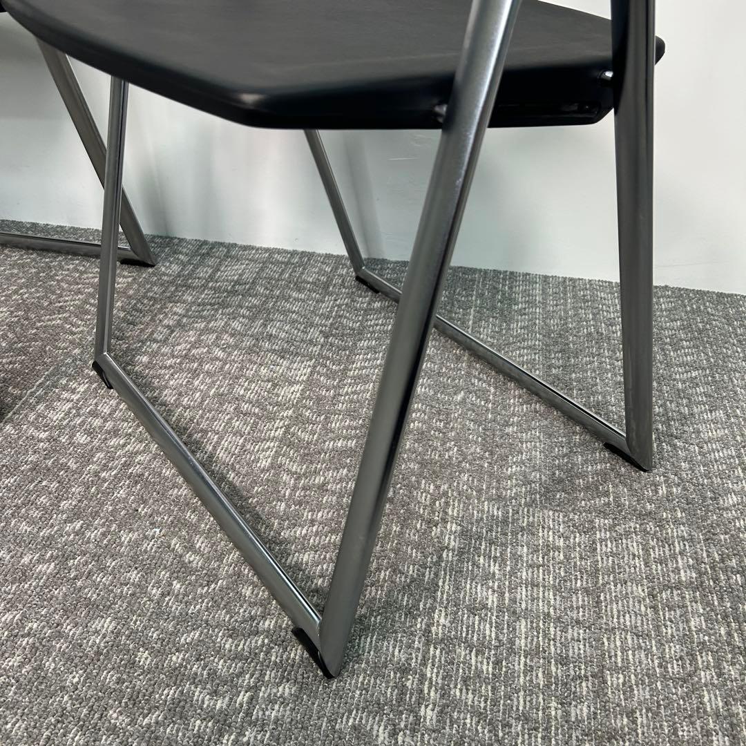 3.【2脚セット】Cassina Ixc. BRONX 1010フォールディング