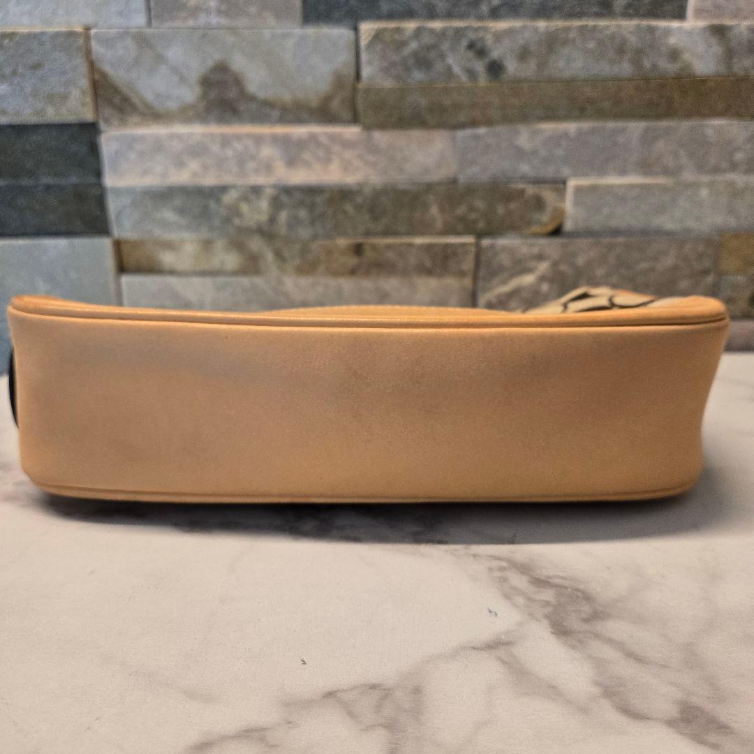美品　COACH　コーチ　ポーチ　ハンドバッグ　キャンバス　レザー　シグネチャー
