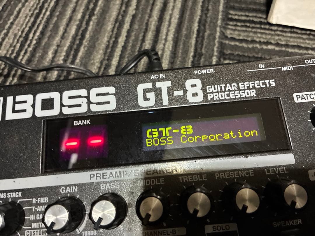 【ソフトケース付き】BOSS GT-8 マルチエフェクター 動作良好