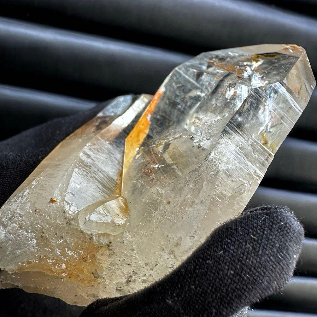 高透明度❗️レインボー☆コロンビアレムリアンシード クリスタル ポイントA1548