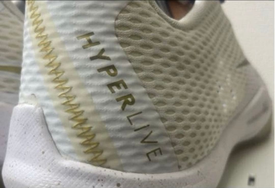 NIKE ナイキ ハイパー ライブ バスケットボールシューズ イグダラ