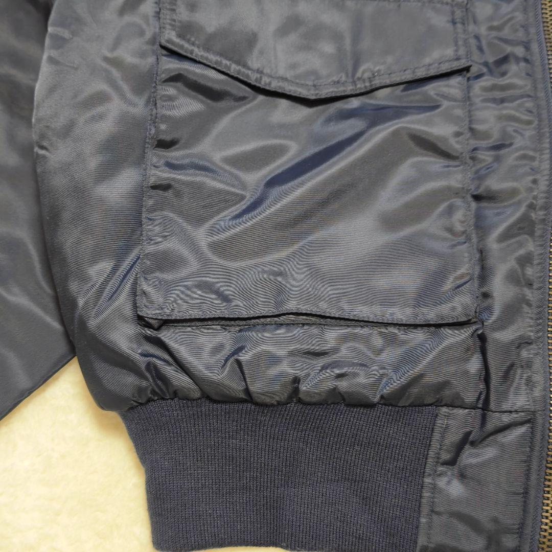 未使用級✨ボス　フライトジャケット　MA1　刺繍ロゴ　中綿スタジャン