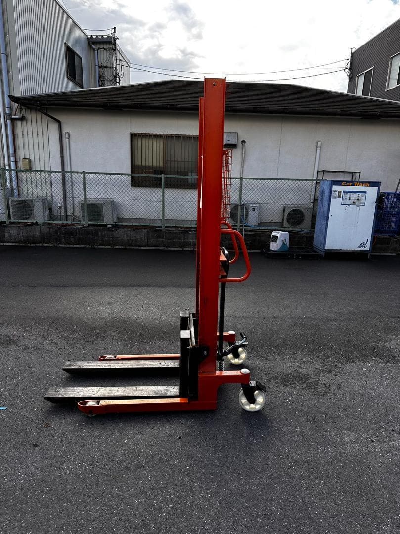 超お得‼ 中古ハンドフォークリフト 昇降 最高位1650mm　爪長さ825mm
