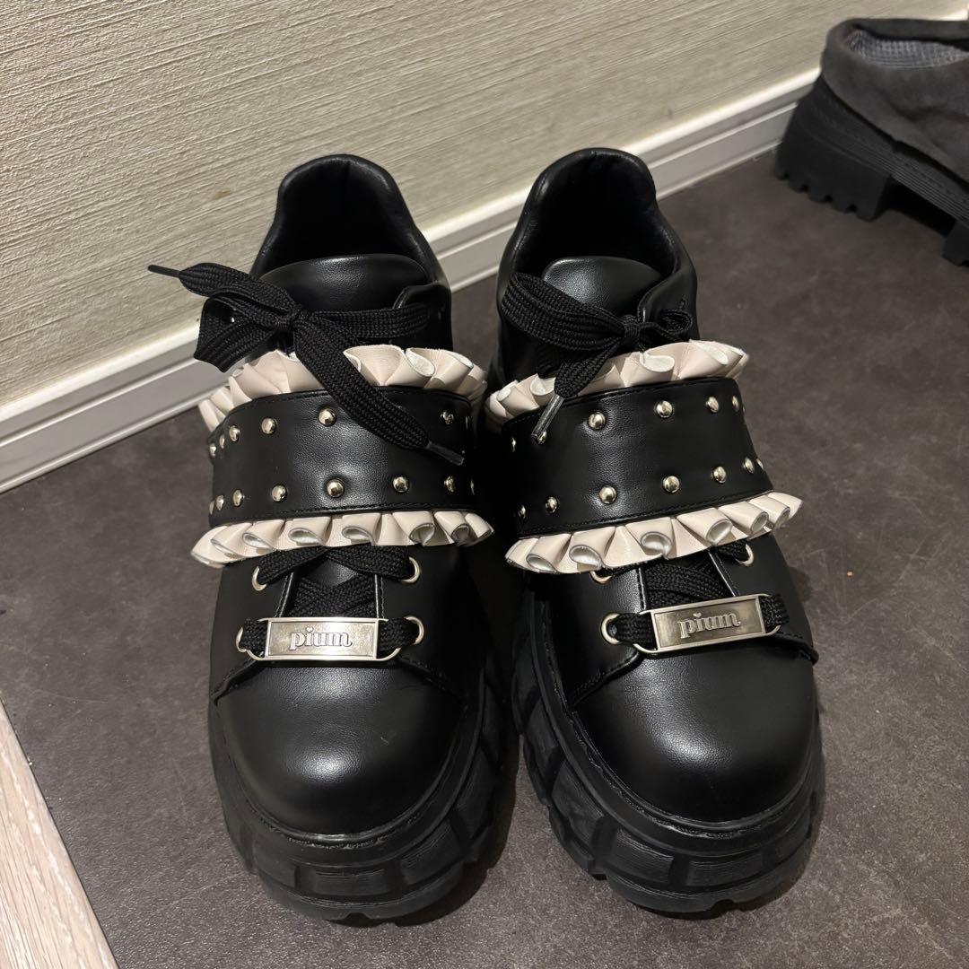 pium フリルベルトボリュームスニーカー M ピンク