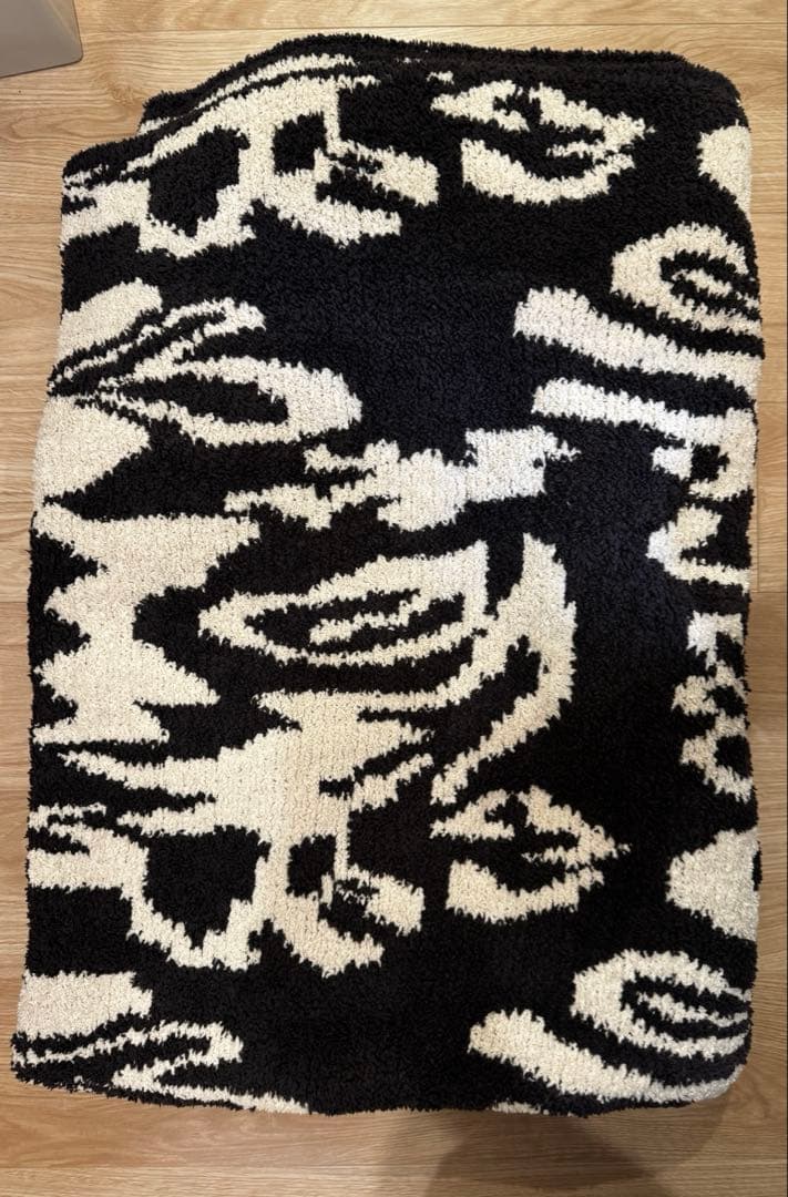 カシウエア ダマスク　シングル　ブランケット　 ダークグレイ