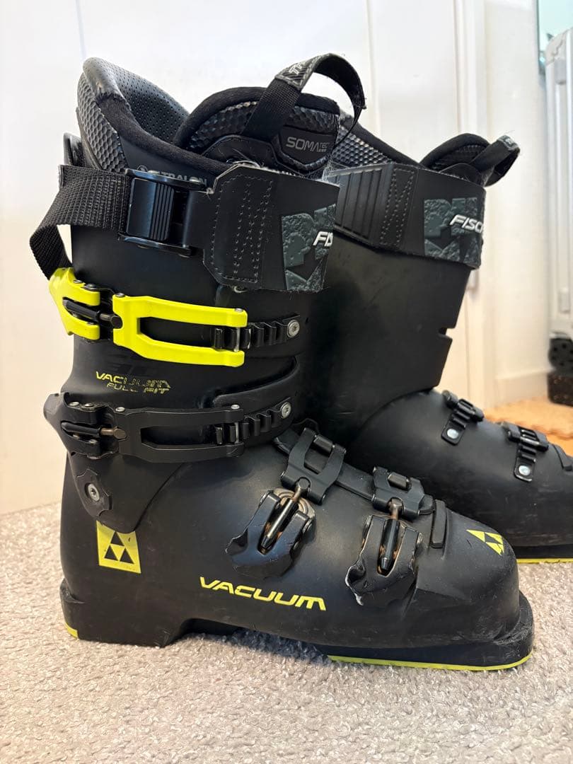 スキーブーツ　FISCHER 26.5cm