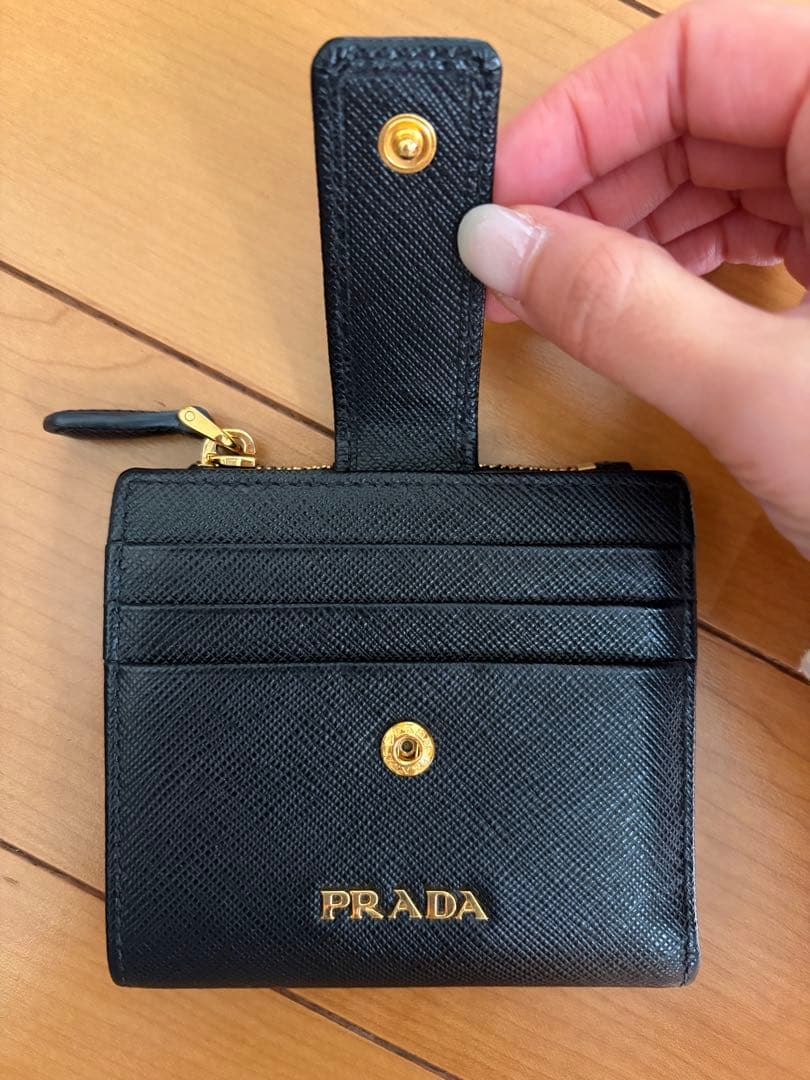 ⭐︎正規品⭐︎PRADA サフィアーノ 二つ折り財布 ブラック