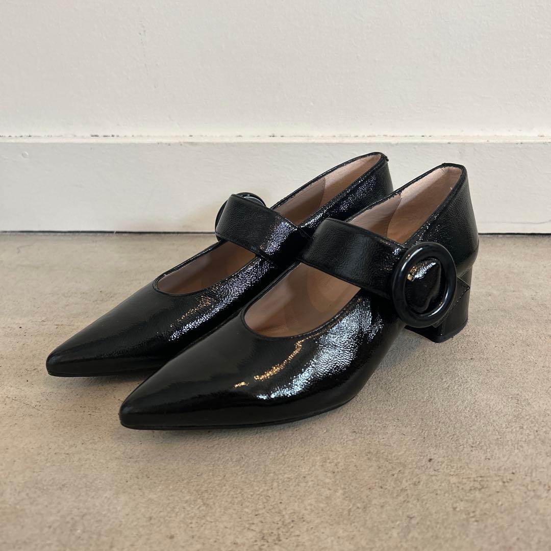 UNISA ブラック ポインテッドトゥ パンプス 35