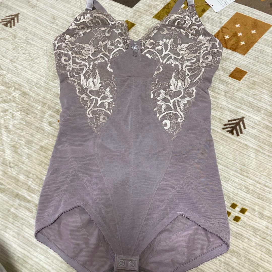 ダイアナ　ボディスーツ　新品未使用