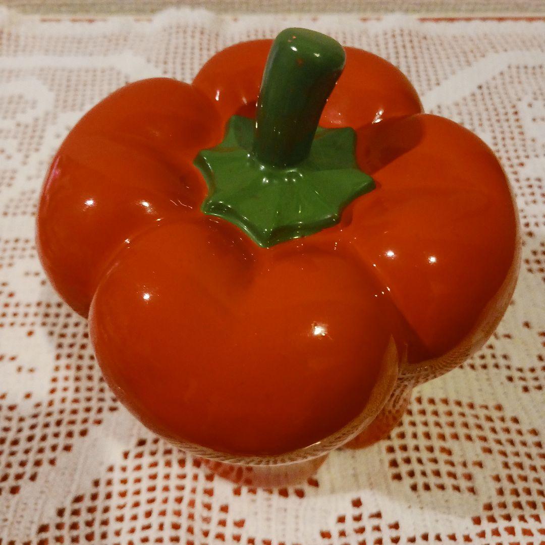 p*ん様 内藤ルネ貯金箱 パプリカ