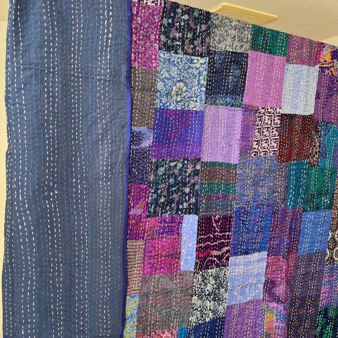 インド　ヴィンテージ　カンタ　ラリーキルト　マルチカバー  ベットカバー