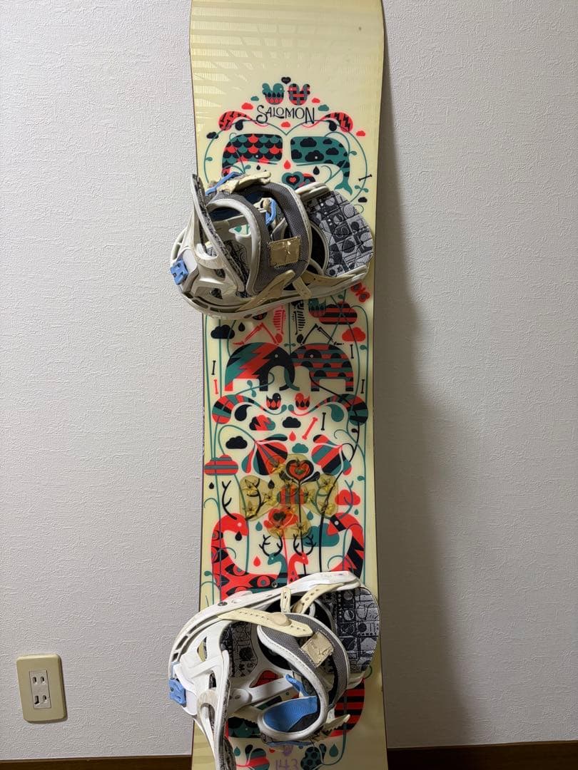 Salomon スノーボード カラフルデザイン