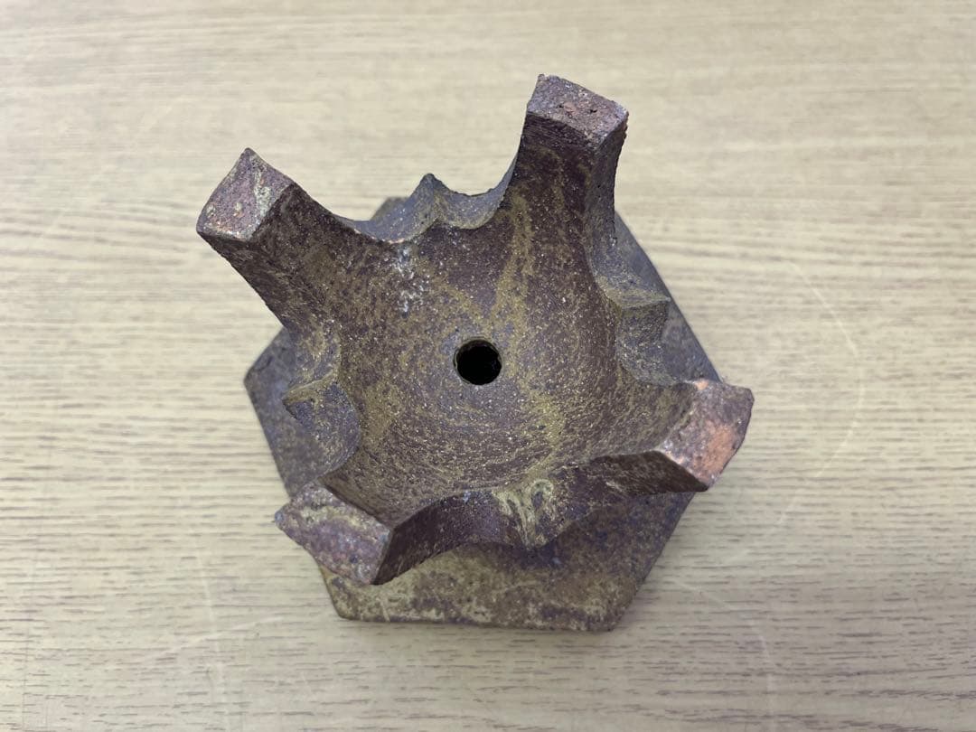 石灯籠　庭石　茶庭燈籠　置物　オブジェ　和モダン