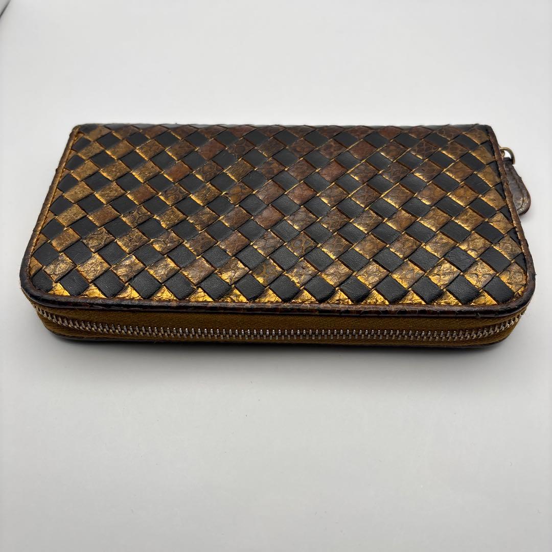 ◆正規品◆ボッティガヴェネタイントレチャート ラウンドファスナー長財布パイソン