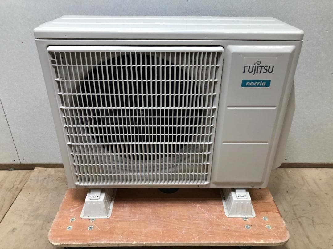 中古美品！富士通 ノクリアAS-C56K2W エアコ　15～23畳 250317