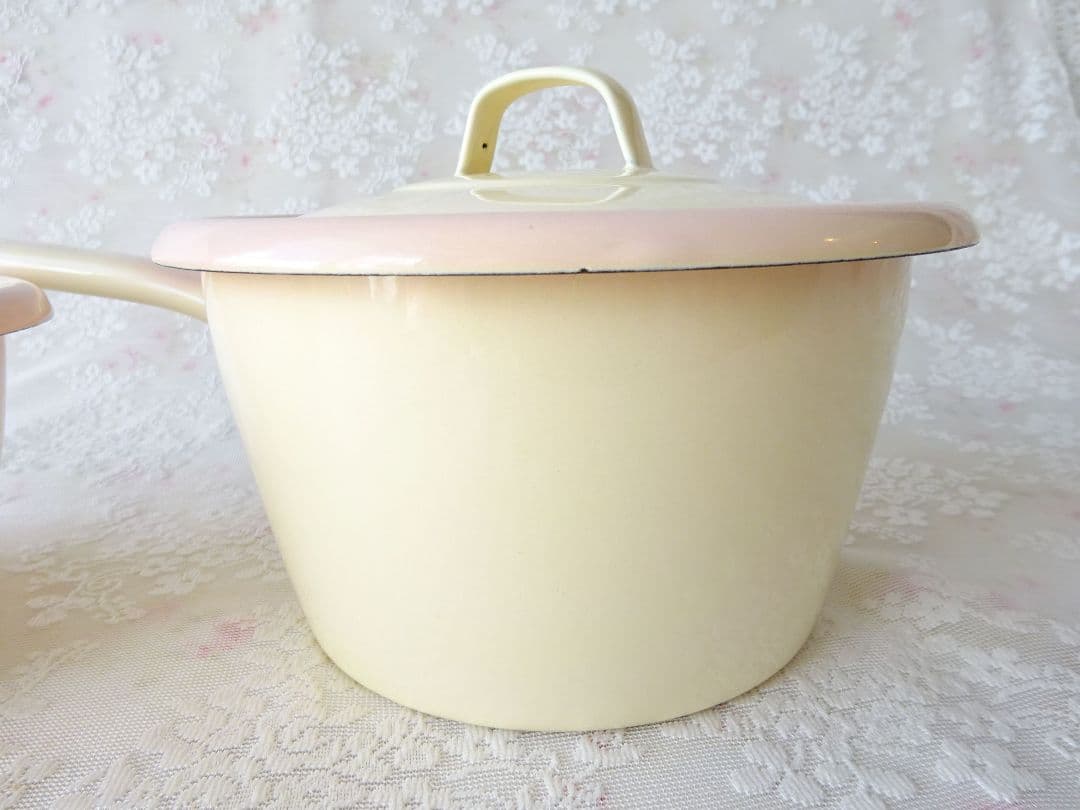 イマン　ダイアナローズ　蓋付き片手鍋大小２個セット　マニーローズ