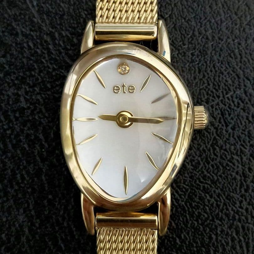 人気　ete ダイヤモンド レディース　 腕時計　美品