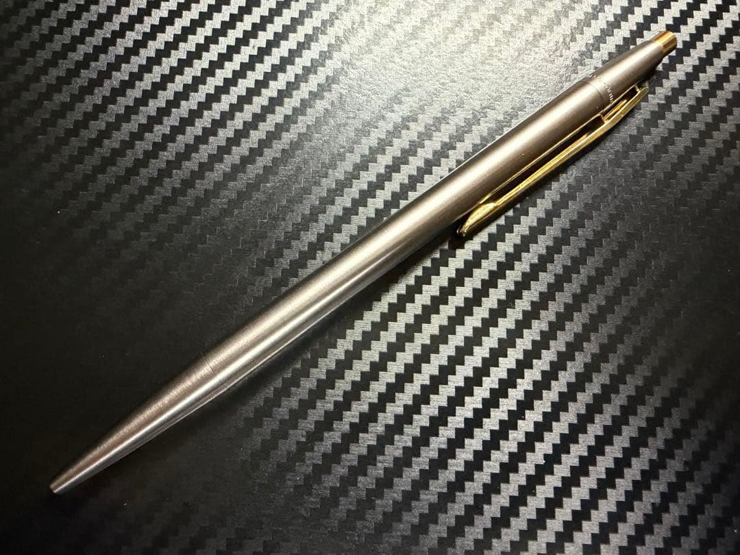 美品 モンブラン 前期型 ノブレス スリムライン ボールペンステンレススチール