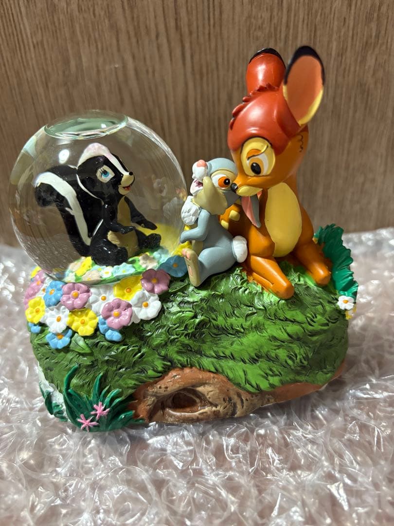 Disney バンビ　スノードームオルゴール
