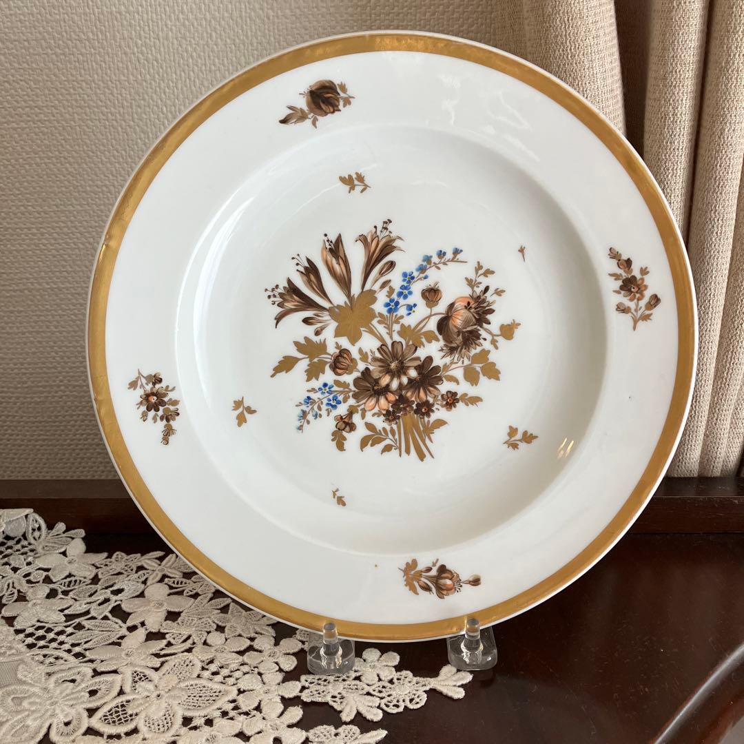 アンティークマイセン  セピアカマイユのブーケ