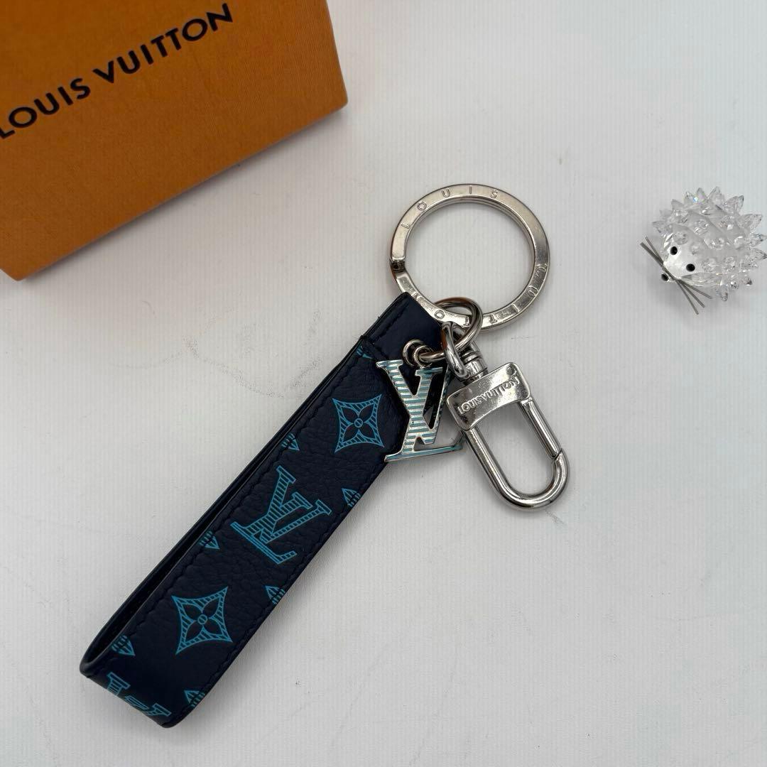 ルイヴィトン　モノグラム キーホルダー・ドラゴンヌ