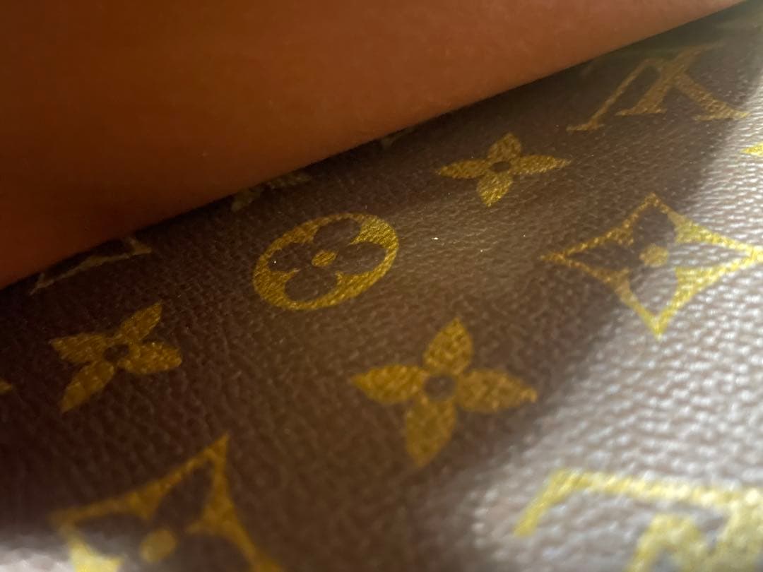 LOUIS VUITTON ルイヴィトン トラベラーズケース　セカンドバッグ