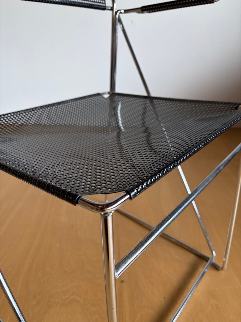椅子 X-line Chair Niels Jorgen Haugesen