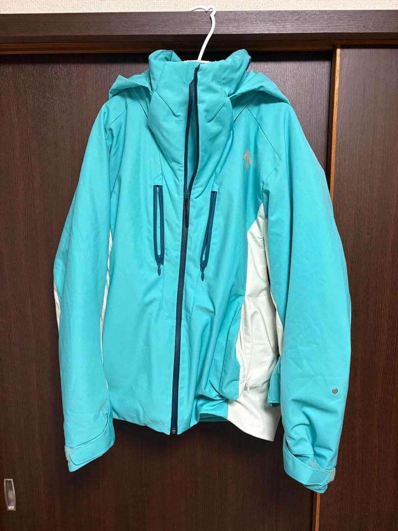 水色 フード付きスキーウェア