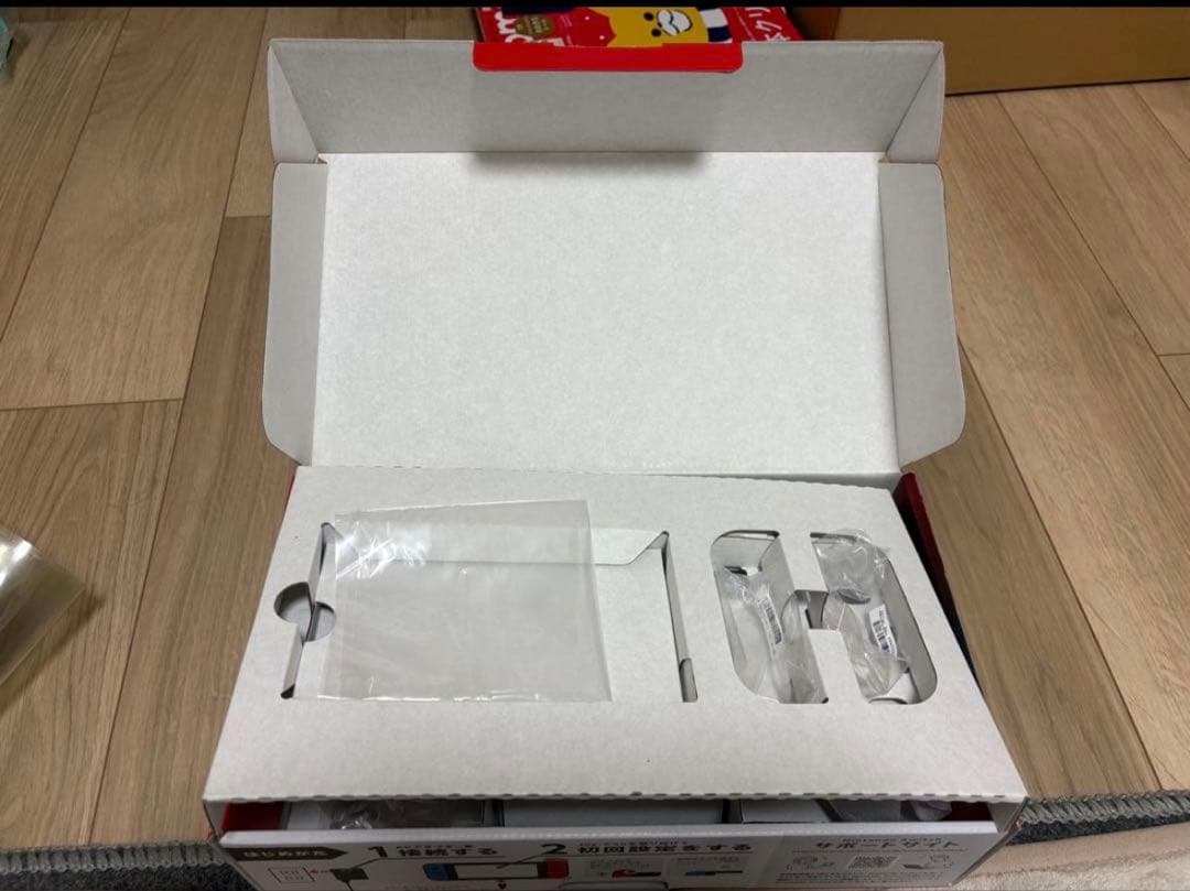 Nintendo Switch 本体 赤/青 付属品完備