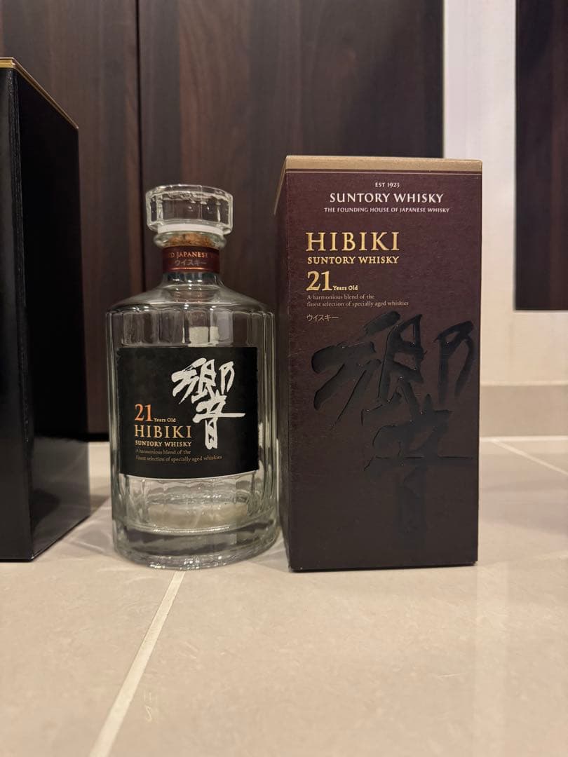 山崎18年 響21年 空瓶 空箱 セット