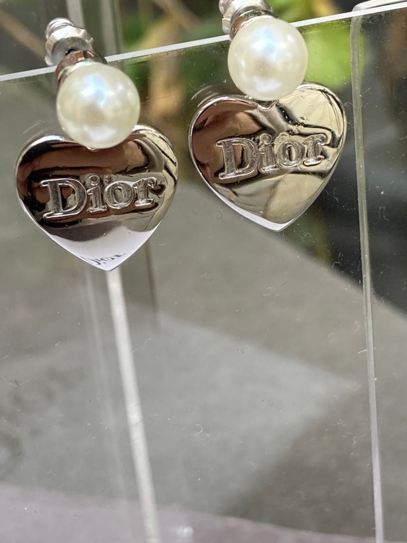 クリスチャンディオールDior ハートパールピアス