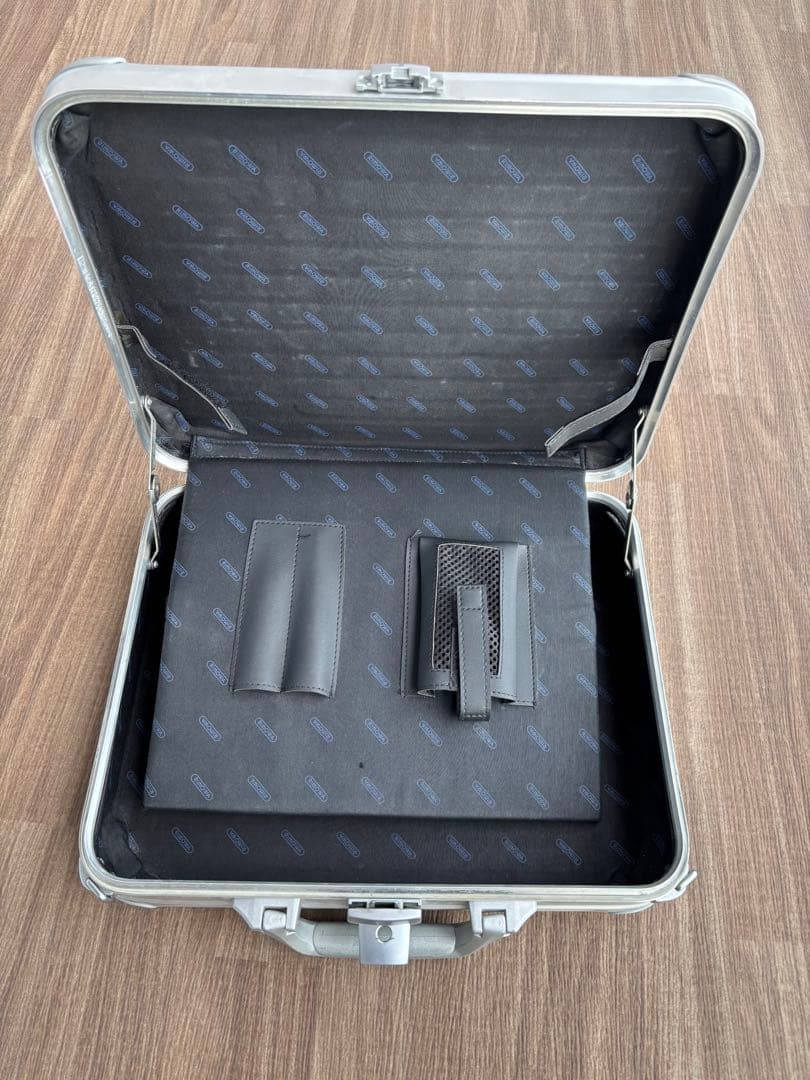 RIMOWA アタッシュケース