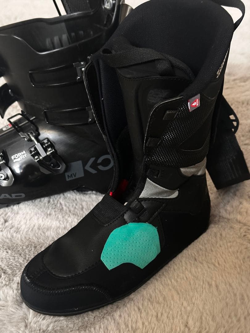 ヘッド スキーブーツ コア 110 HEAD KORE 110 GW