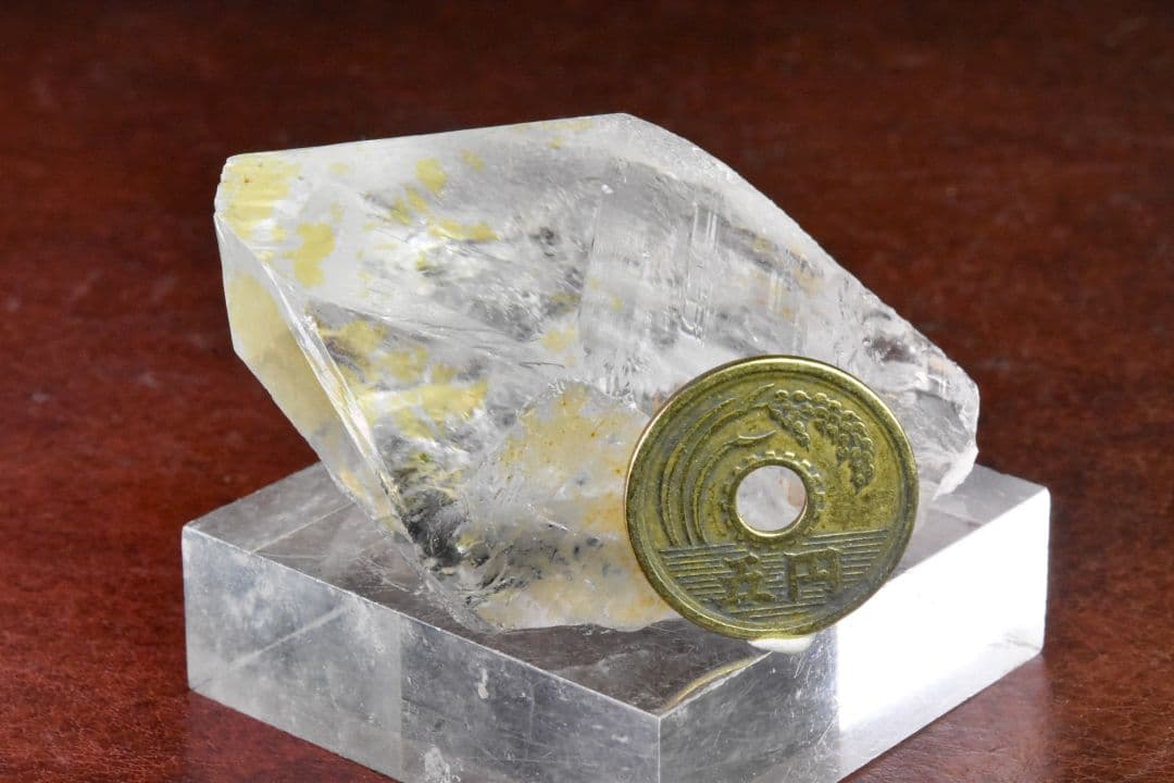 モンドクォーツ2024 ゴールデンヒーラーアイスクリスタル